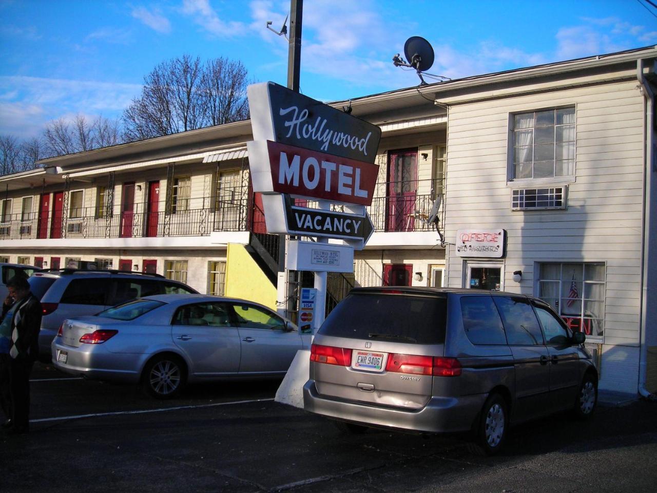 Hollywood Motel Kenova Kültér fotó